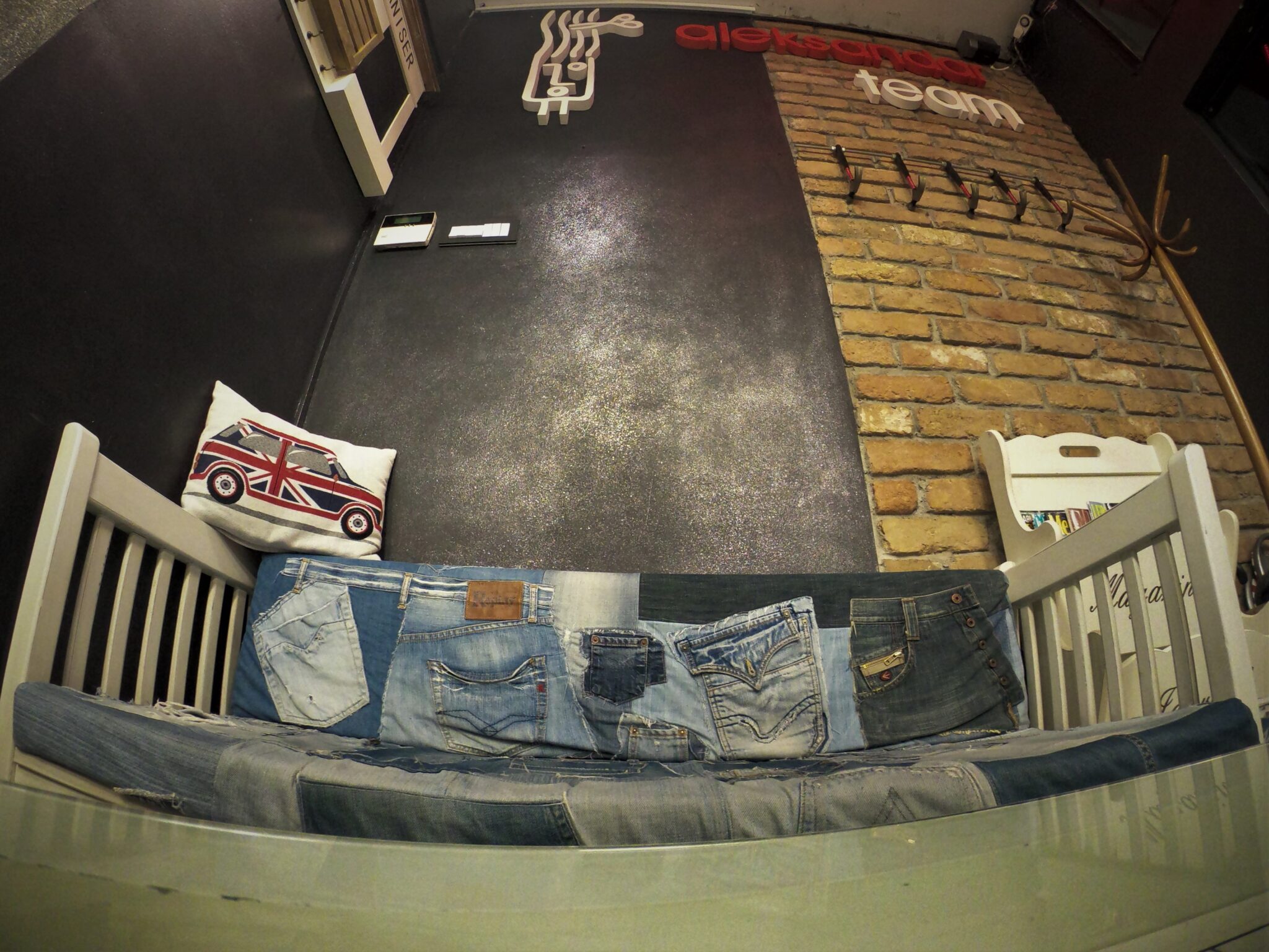 Salon-07
